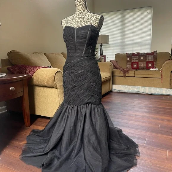 Saison Blanche Dresses | Saison Blanche Black Lace Wedding/Bridesmaid Dress | Color: Black | Size: 8 | Camgee145's Closet Saison Blanche Dresses | Saison Blanche Black Lace Wedding/Bridesmaid Dress | Color: Black | Size: 8 | Camgee145's Closet